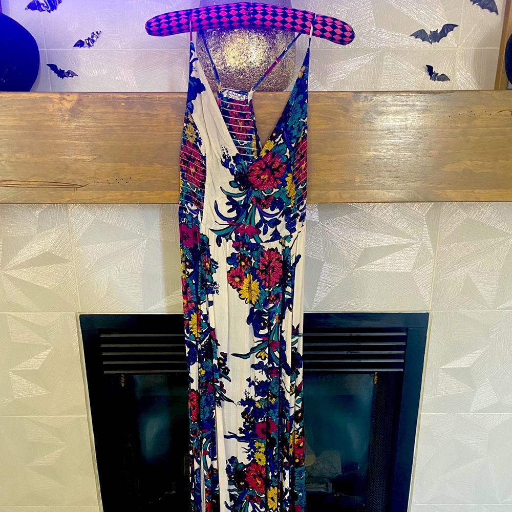 FreePeople floralmaxi frontslits adjustablestraps